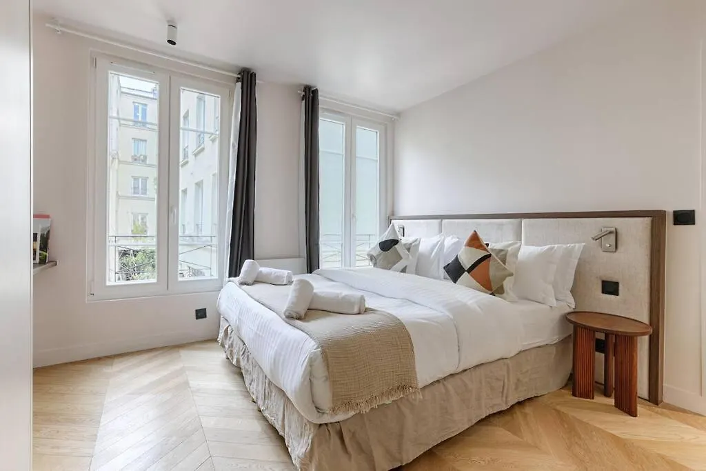 Apartment Mykeypers - Luxury & Design Flat 1Br/4P- Bastille Paris