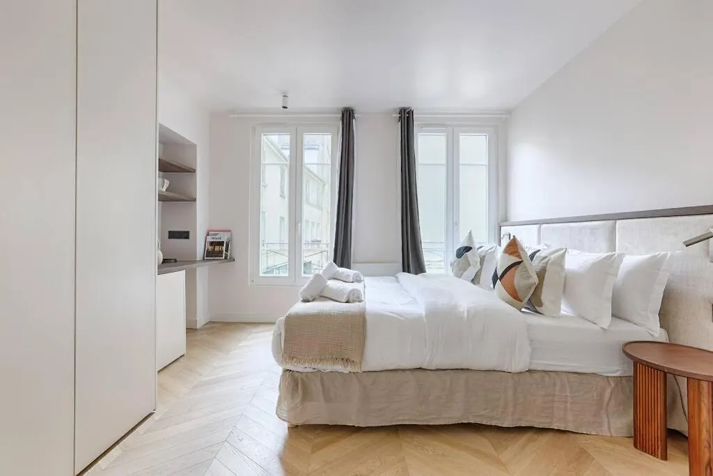 Apartment Mykeypers - Luxury & Design Flat 1Br/4P- Bastille Paris